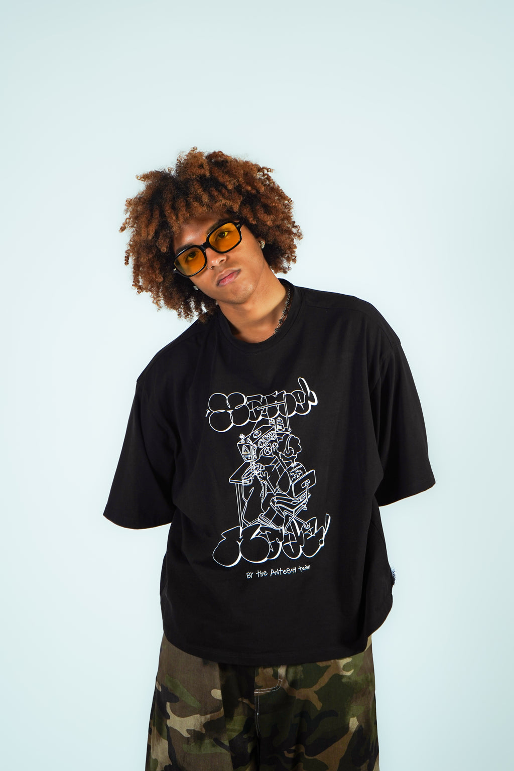 Sewing-Man Tee Black