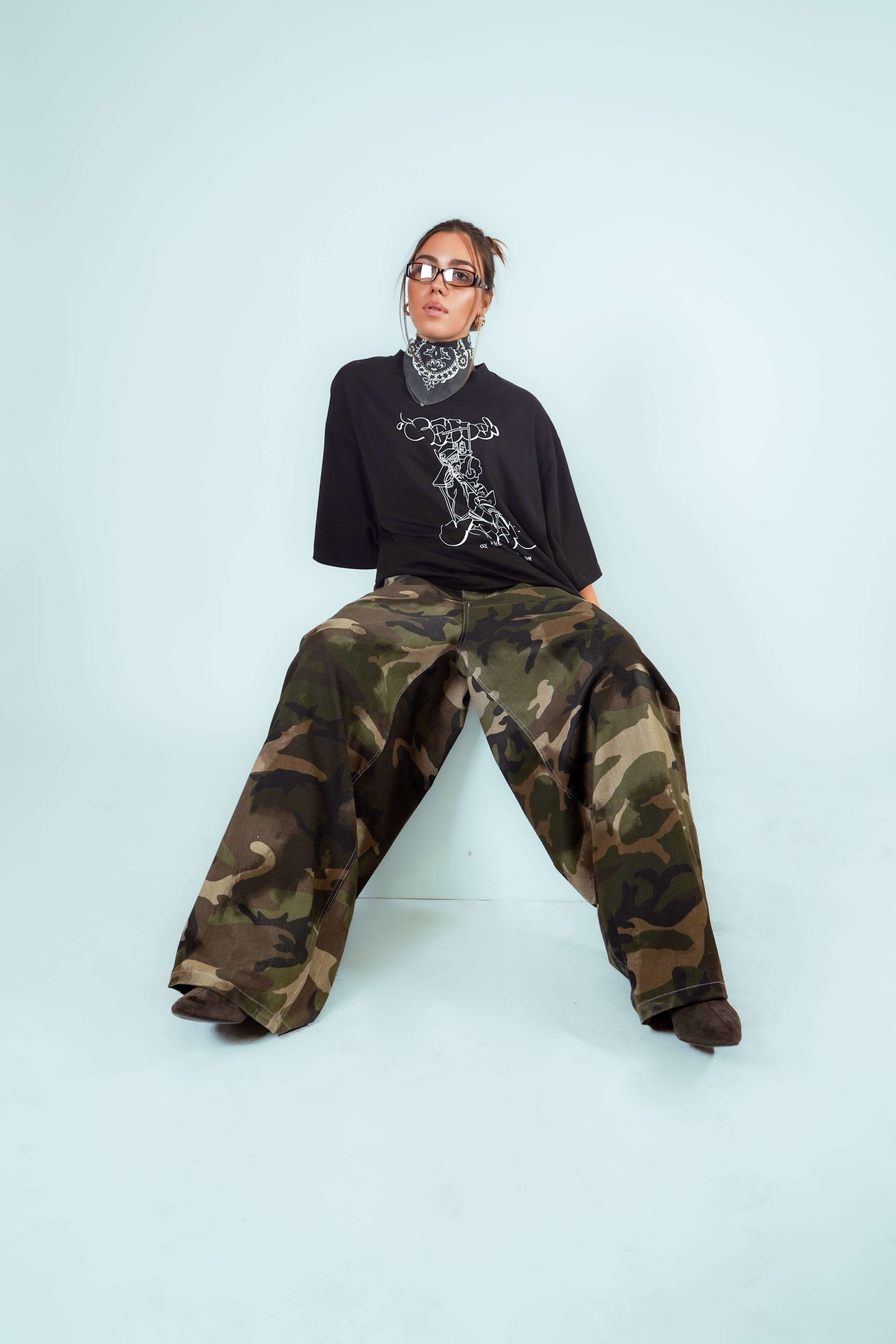 Ultra baggy camo pants